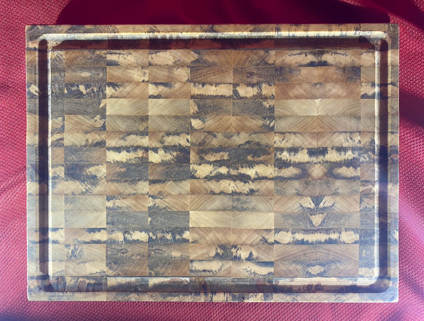 End Grain Honey Locust Cutting Board