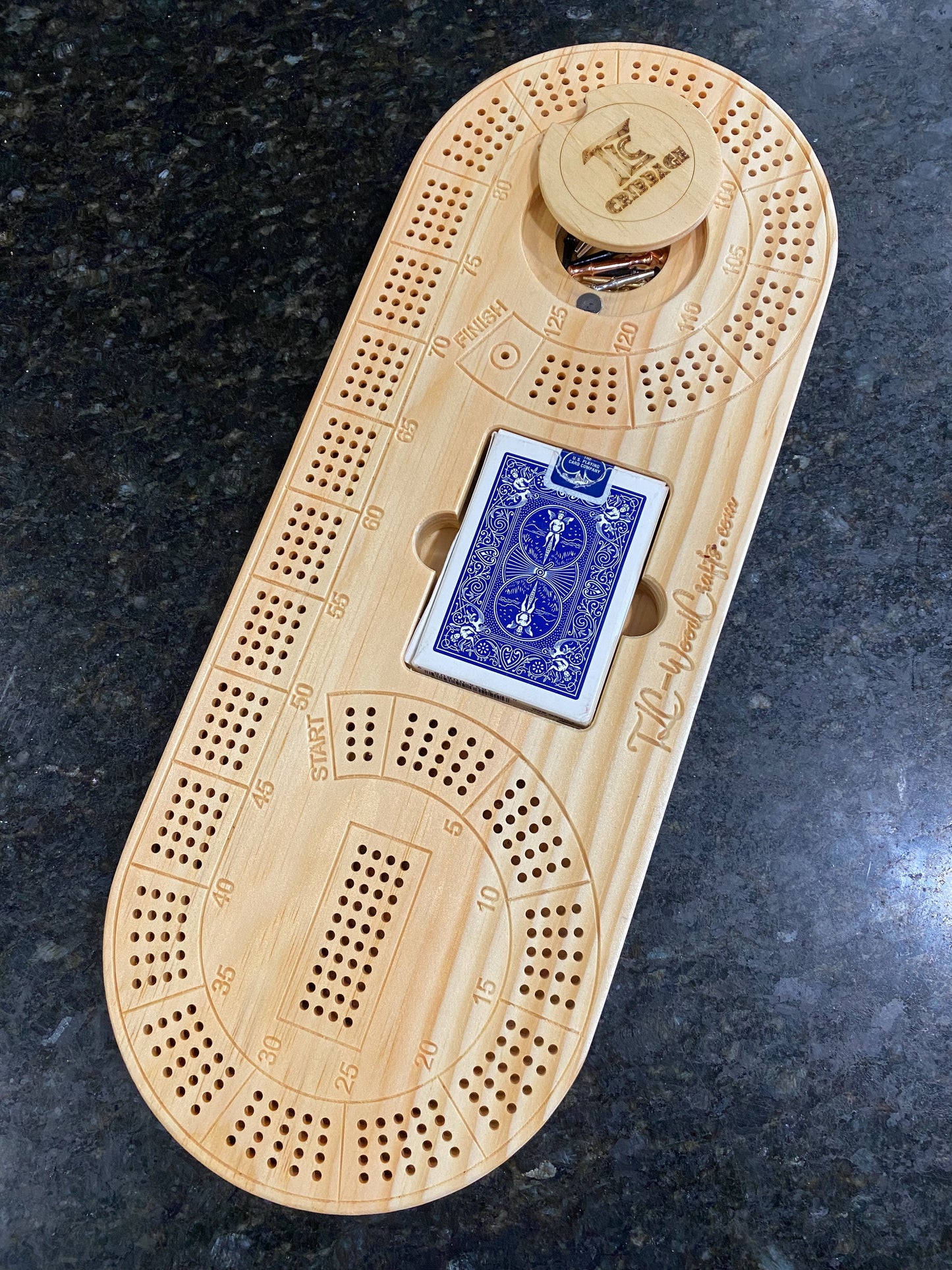 Deluxe four player cribbage board